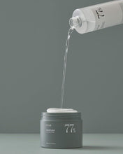 Load image into Gallery viewer, ANUA Heartleaf 77 Toner Pad 70 Sheets