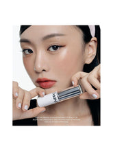 Load image into Gallery viewer, ODDTYPE Unveiled Skin Highlighter 11g 2 Colors