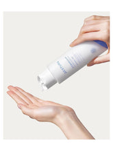 Load image into Gallery viewer, AESTURA ATOBARRIER365 Hydro Essence 6.76 Fl Oz